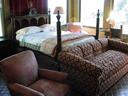Guestroom.